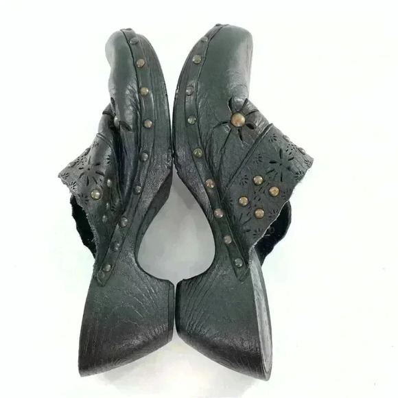 Pesaro womens clogs size 7 black leather studded floral slip on chunky mules - Picture 7 of 13